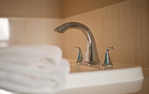 Visitor's Inn image 1